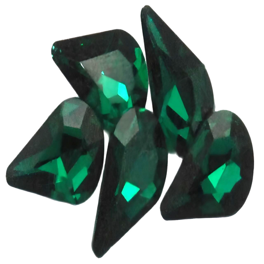 SOLASTA ESSENTIAL PEAR DROP EMERALD FANCY STONES